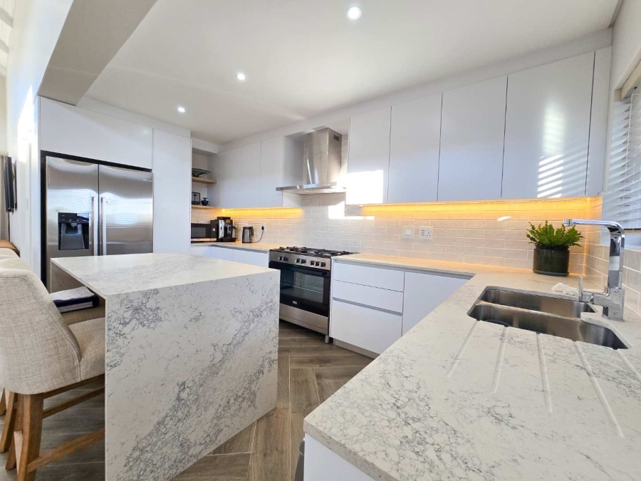 3 Bedroom Property for Sale in Stilbaai Wes Western Cape